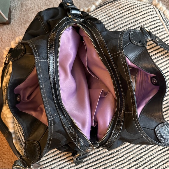 Coach Signature Madison Maggie Black Fabric Shoulder - Picture 2 of 3